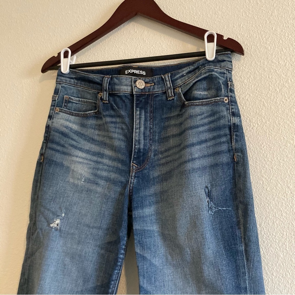 Express Women's Blue Original Girlfriend High Rise Jeans Size 4